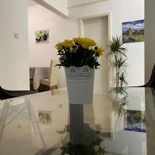 Leander House Πανσιόν